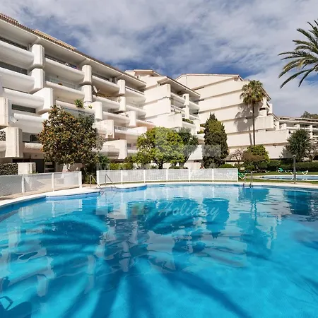 Apartment 732 Luminoso Estudio En Segunda Linea De Playa En Marbella